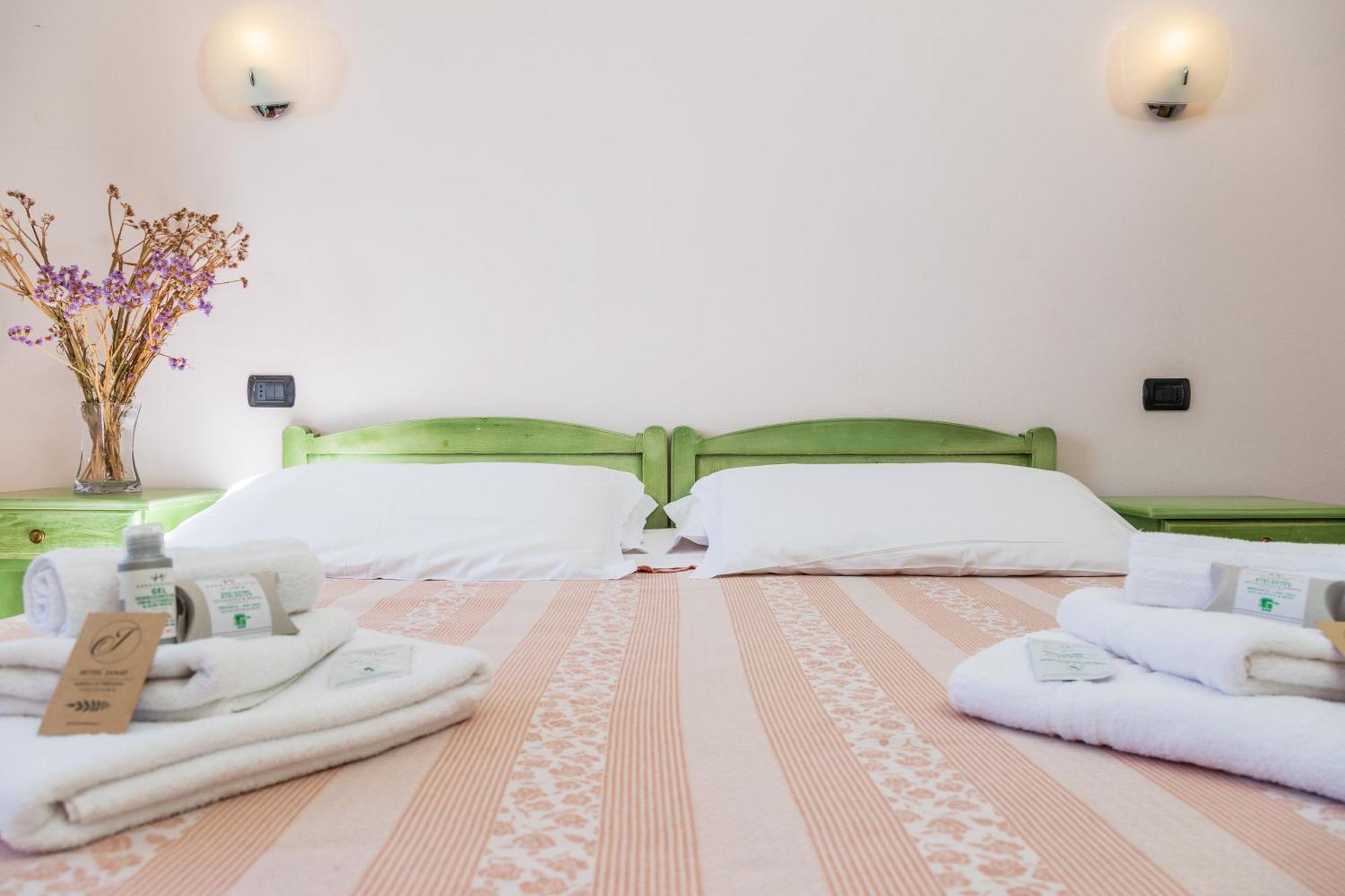 Hotel Janas Tertenìa Extérieur photo